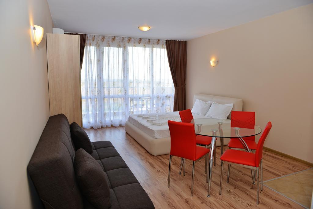 Apartments Atia 체르노모레츠 객실 사진