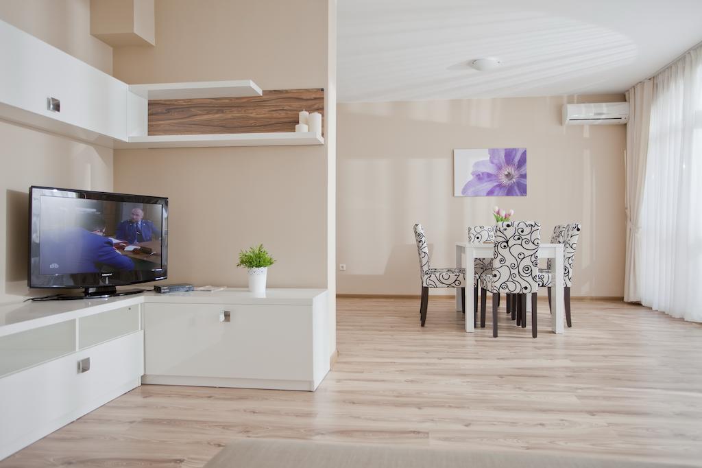 Apartments Atia 체르노모레츠 객실 사진