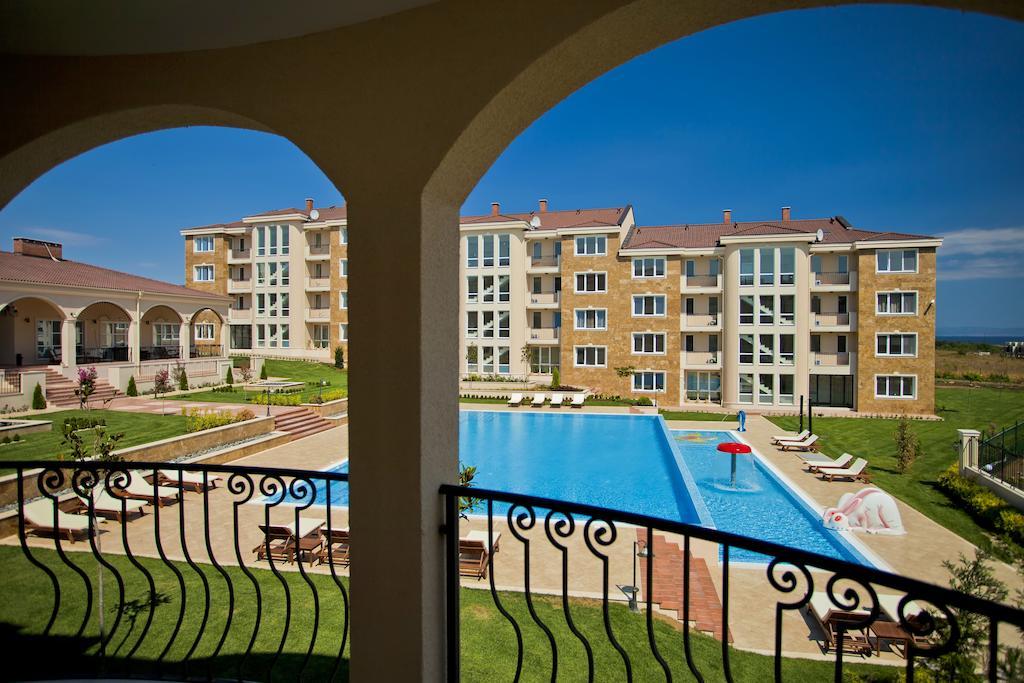 Apartments Atia 체르노모레츠 외부 사진