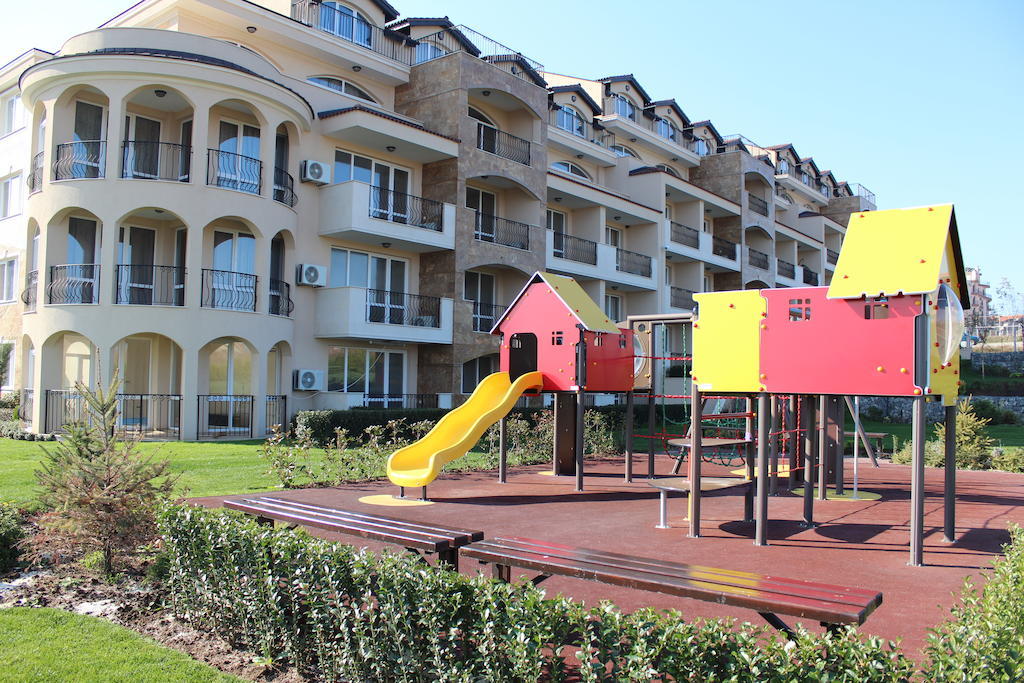 Apartments Atia 체르노모레츠 외부 사진