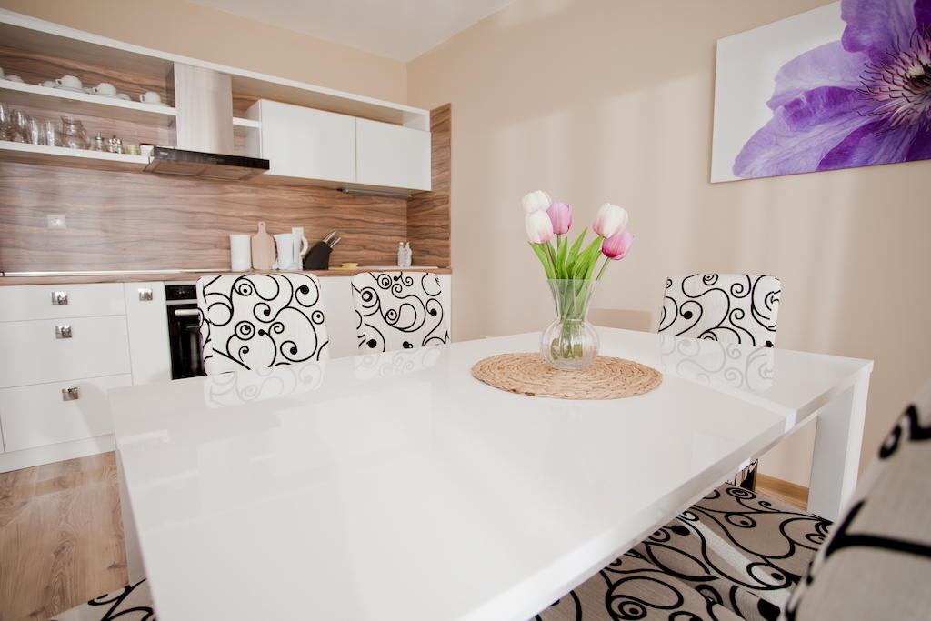 Apartments Atia 체르노모레츠 객실 사진