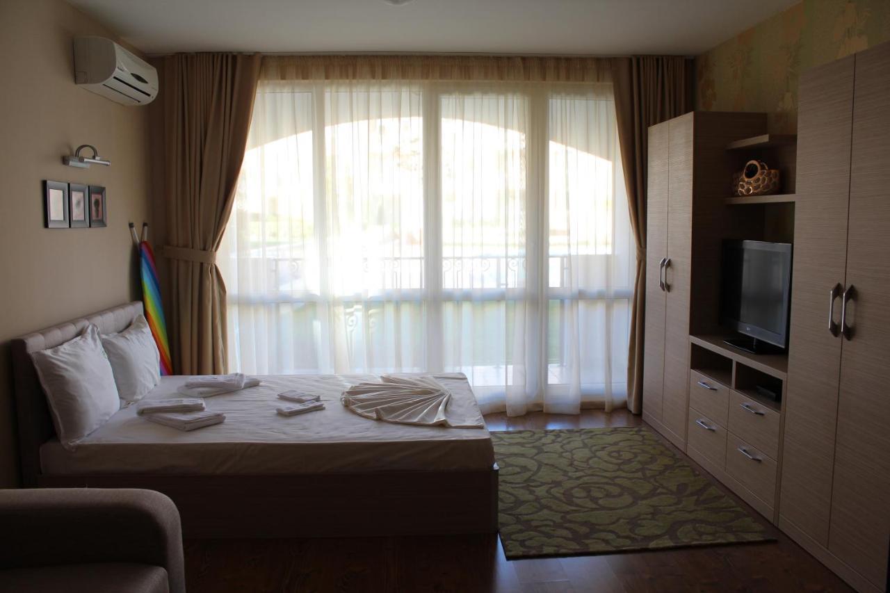 Apartments Atia 체르노모레츠 외부 사진